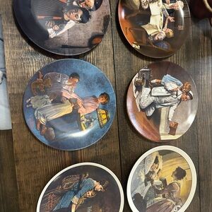 Knowles Decorative Collector Plates - Multicolor Set
